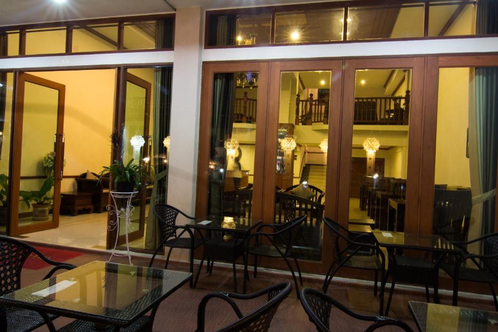 Phoothawee House Hotel Chiang Mai Bagian luar foto