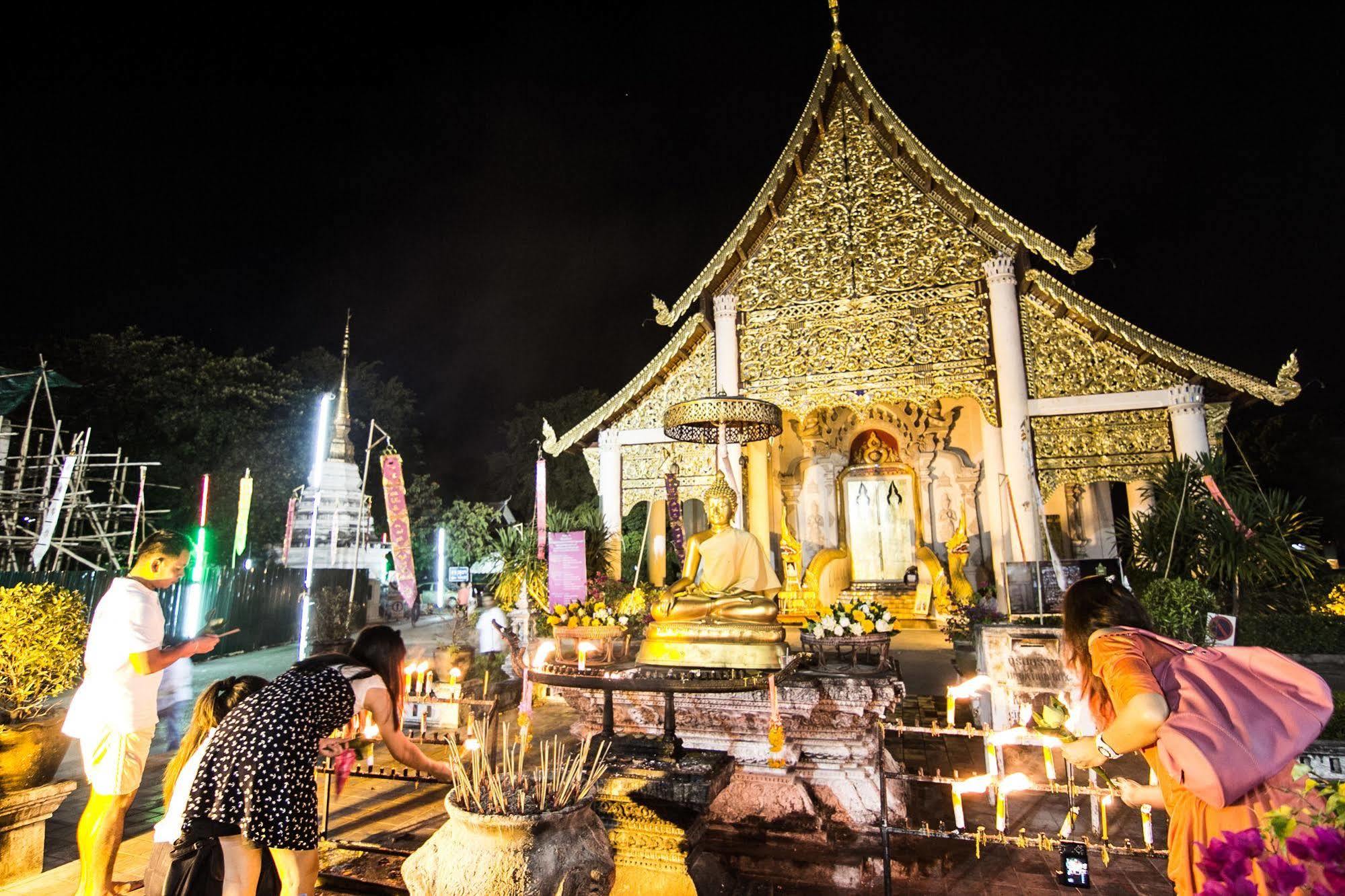 Phoothawee House Hotel Chiang Mai Bagian luar foto